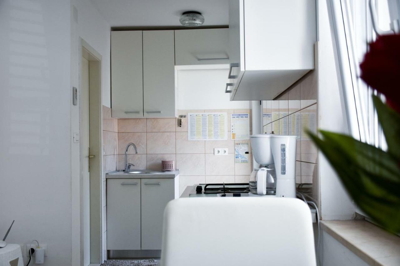 Apartment Anemare Kastela ~ Near By Split And Trogir Exterior photo