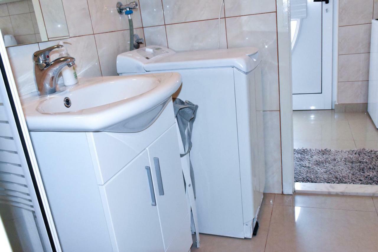Apartment Anemare Kastela ~ Near By Split And Trogir Exterior photo
